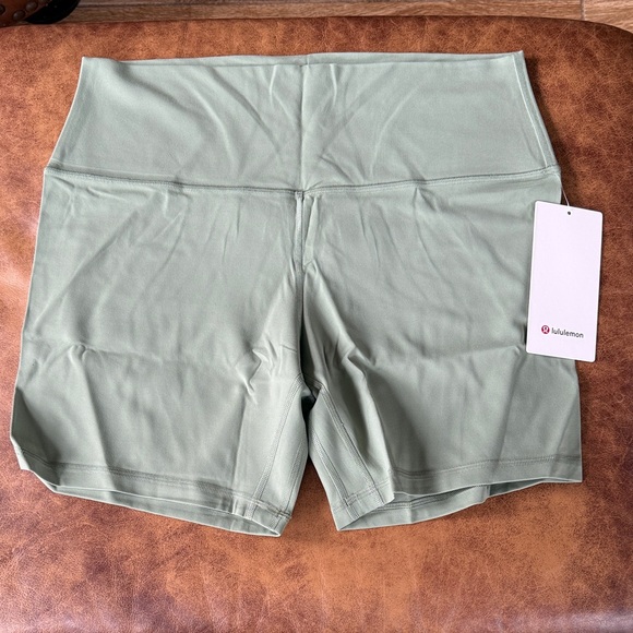 lululemon athletica Pants - NWT Lululemon Align High Rise Bike Short 6” Sz 14 Desert Green